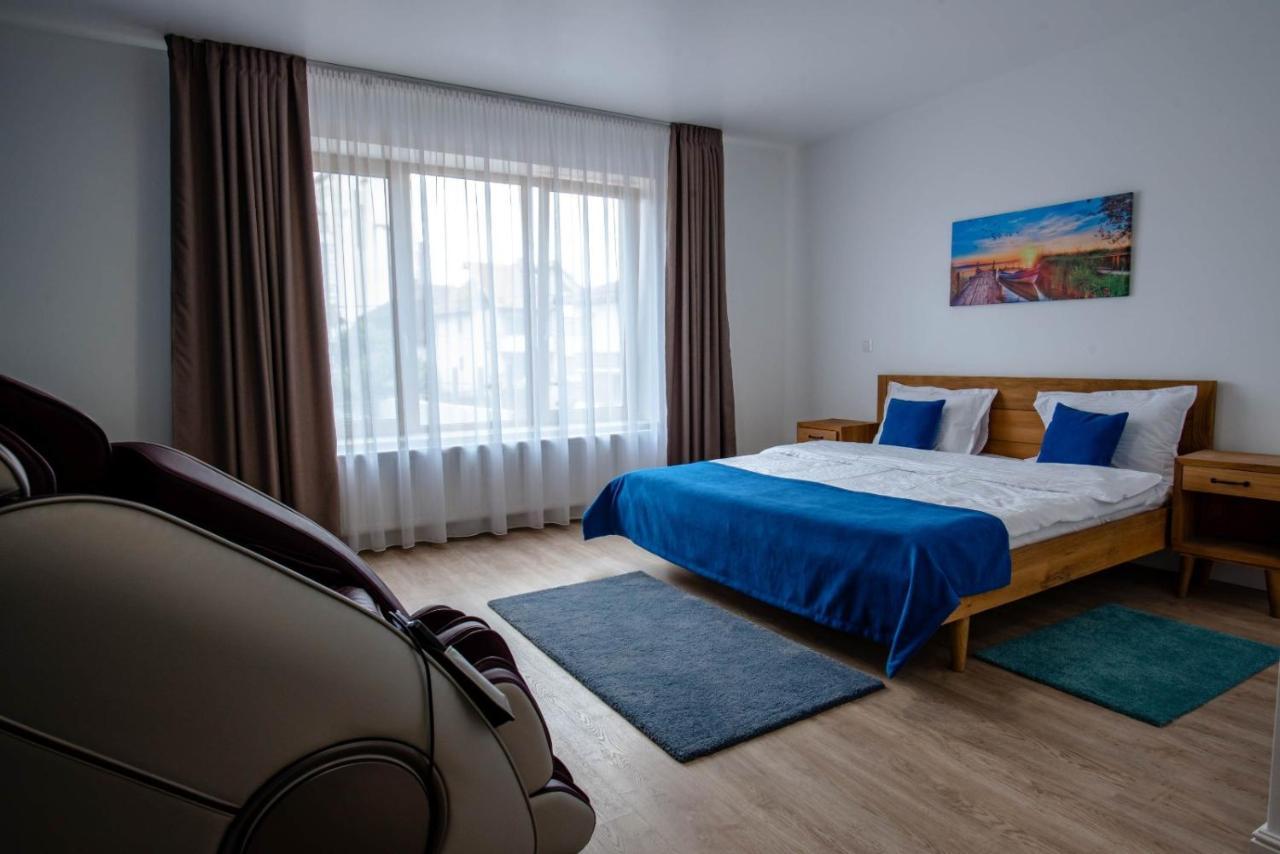English House Бистрица Экстерьер фото