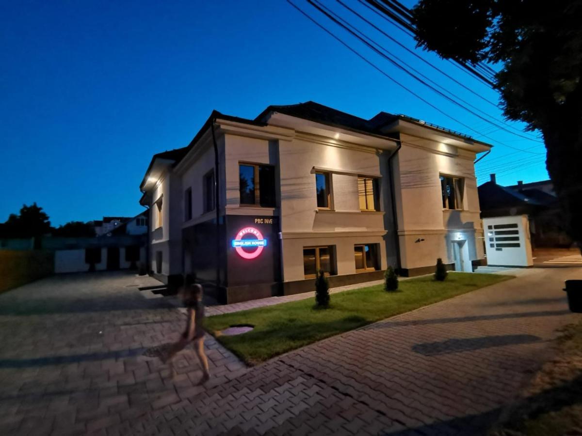 English House Бистрица Экстерьер фото
