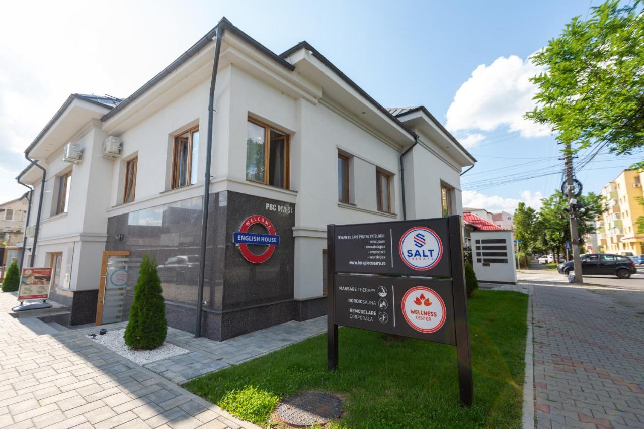 English House Бистрица Экстерьер фото